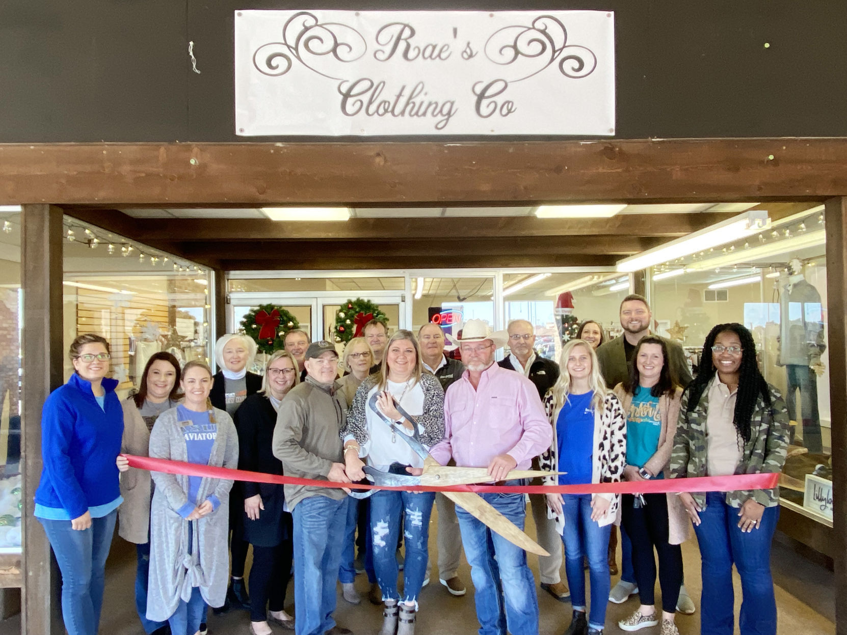 RAE'S CLOTHING CO.